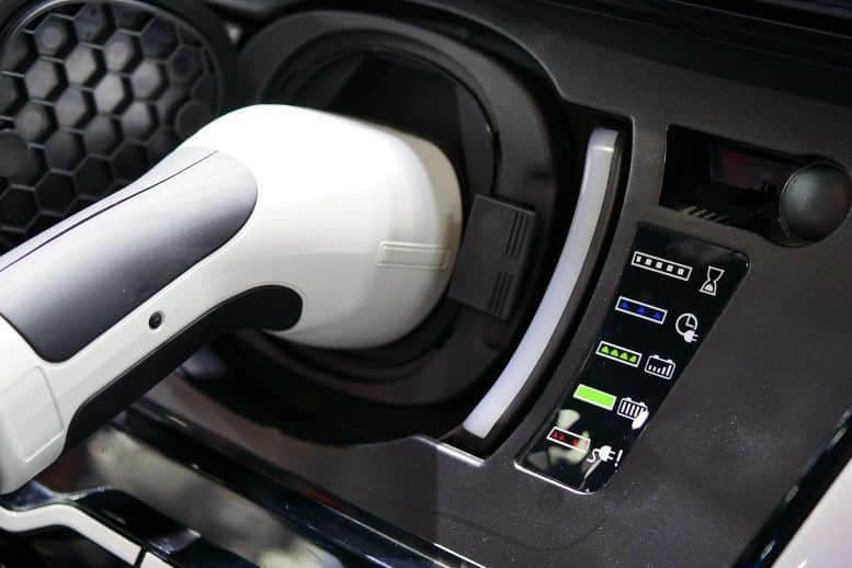 Cleaner, Greener Batteries – Smashing the Limits of Power Storage